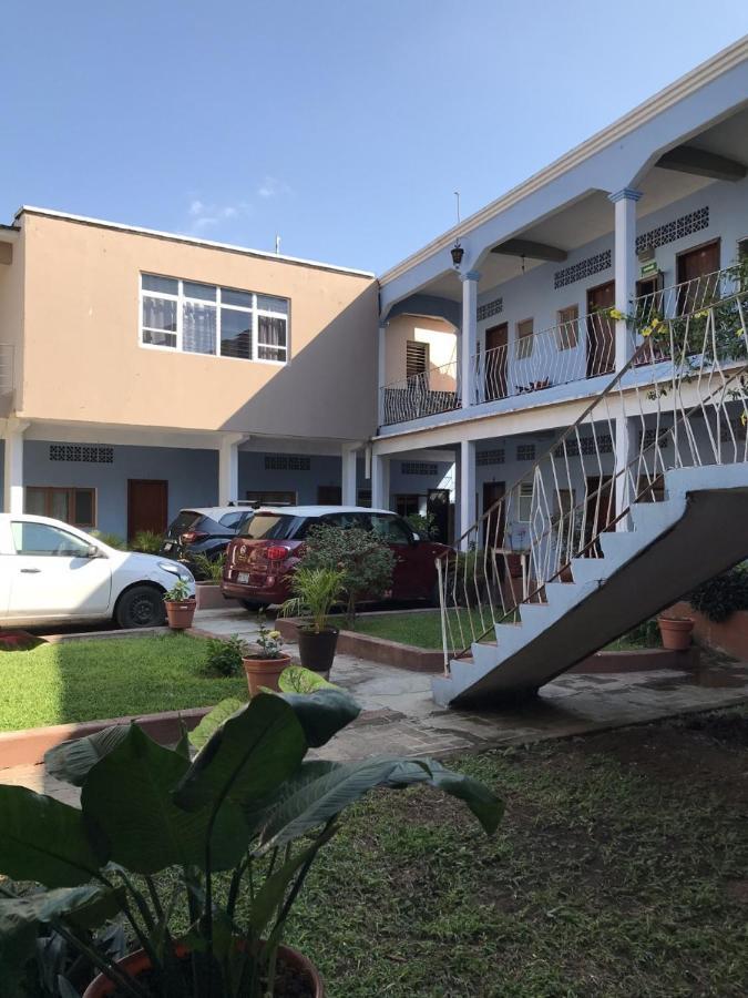 Hotel Izala San Pedro Pochutla Ngoại thất bức ảnh